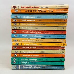 Vintage Harlequin Romance 16 Paperback Book Lot Most Red Edge 70s 80s